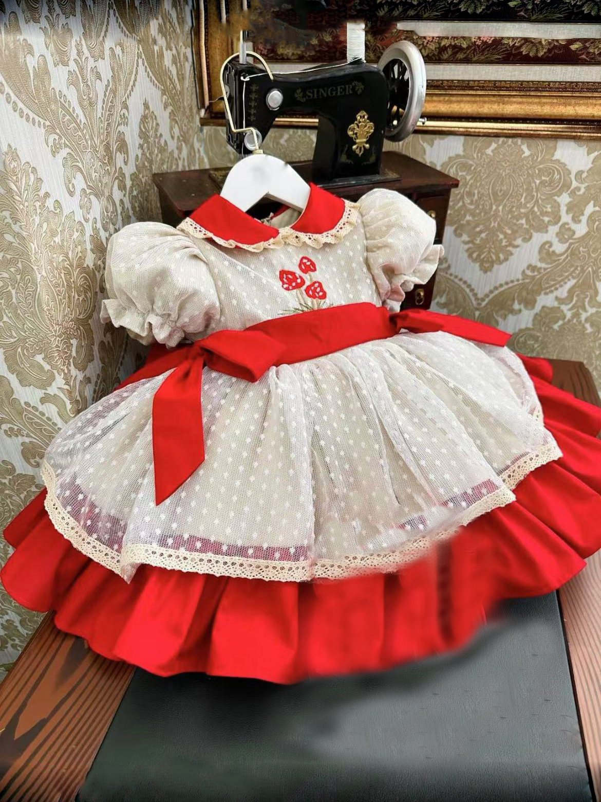 Baby Girl Summer Strawberry Em - مراجعة Baby Z Clothing وسعره